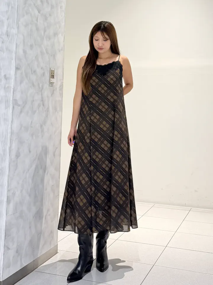 GRACE CONTINENTAL momo コーディネート画像