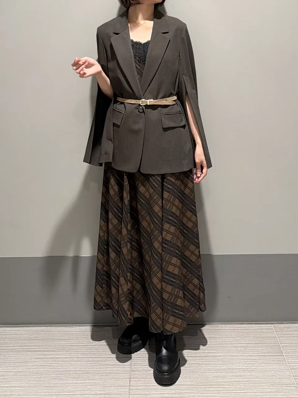 GRACE CONTINENTAL MORITA AI コーディネート画像