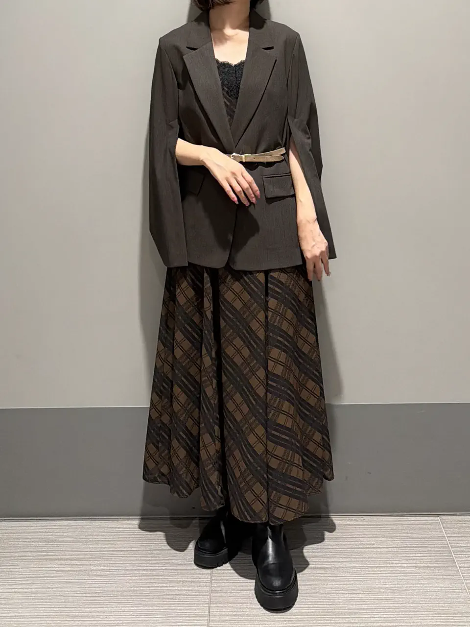 GRACE CONTINENTAL MORITA AI コーディネート画像