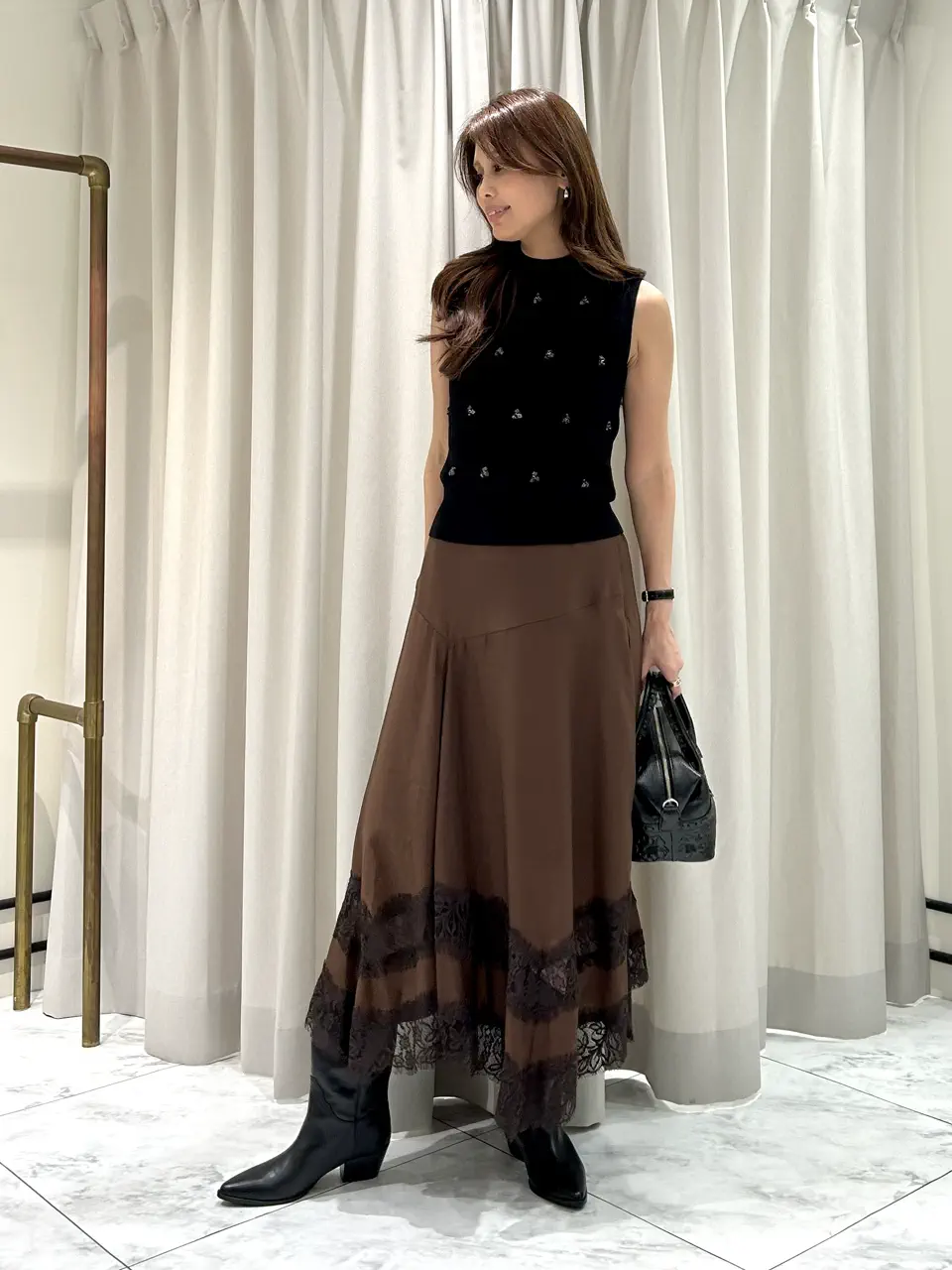 GRACE CONTINENTAL 志田　悠 コーディネート画像