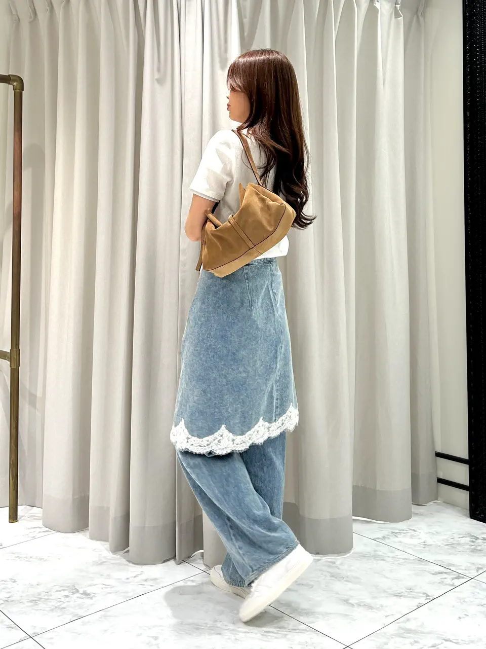 GRACE CONTINENTAL 志田　悠 コーディネート画像
