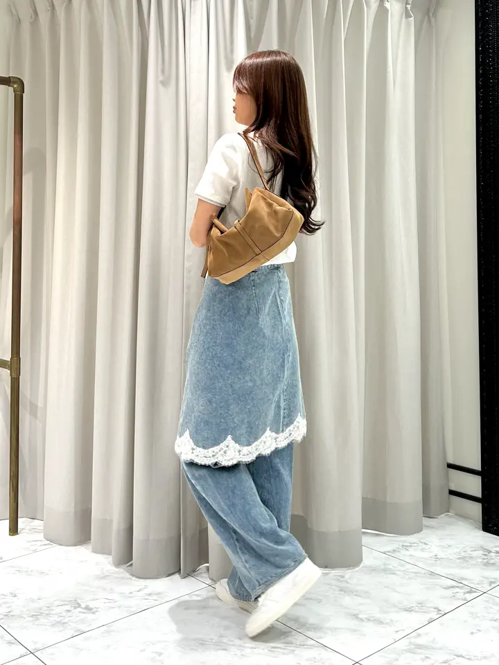 GRACE CONTINENTAL 志田　悠 コーディネート画像