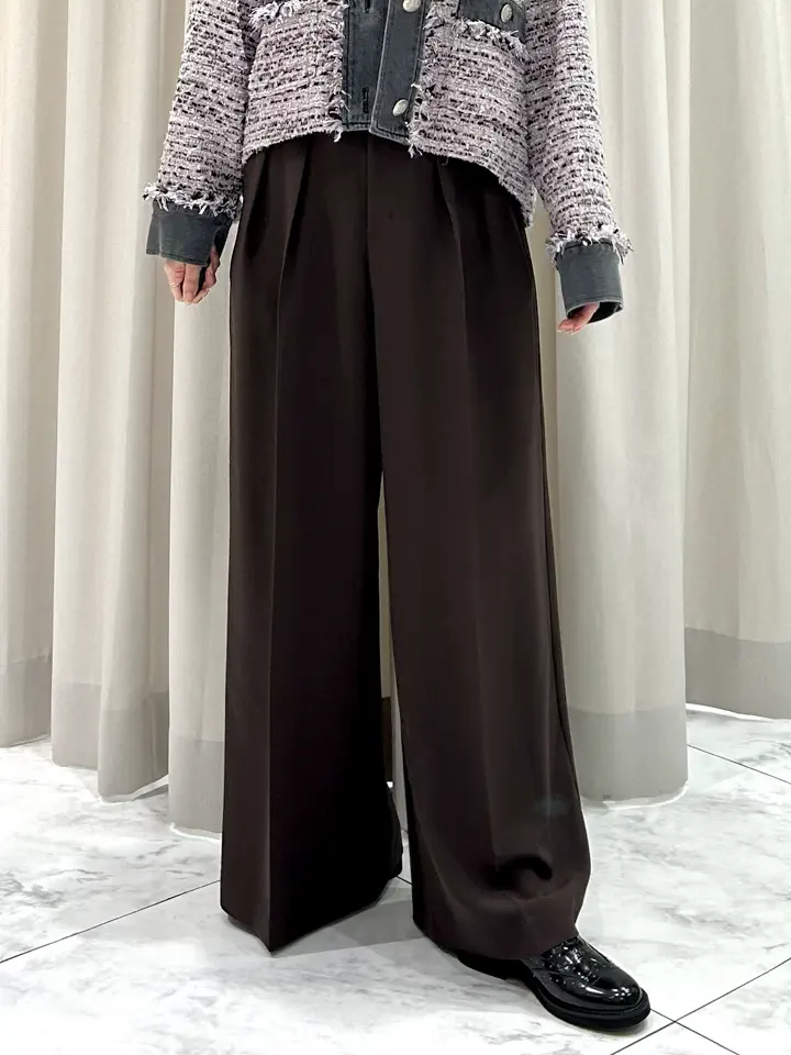 GRACE CONTINENTAL 志田　悠 コーディネート画像
