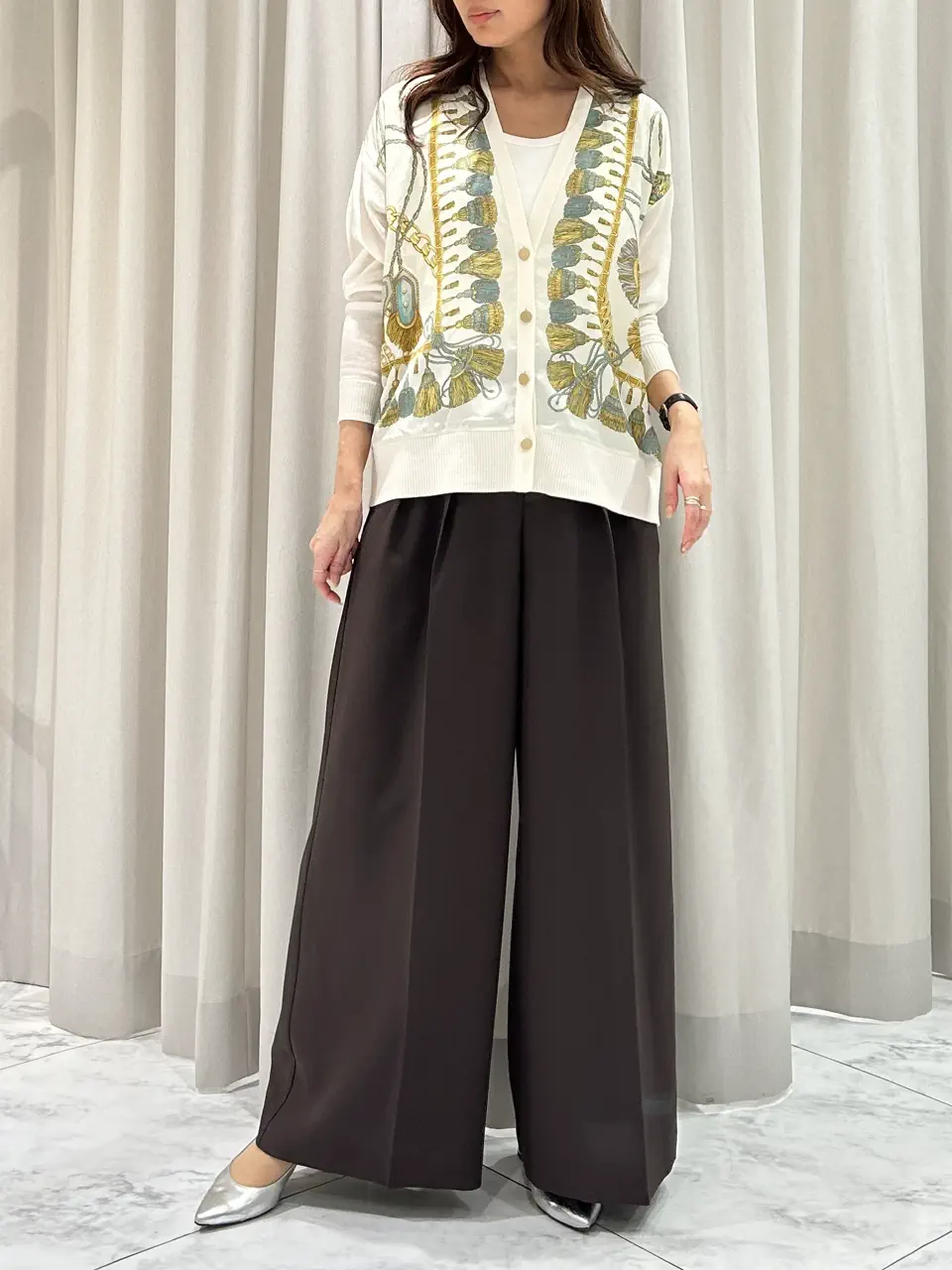 GRACE CONTINENTAL 志田　悠 コーディネート画像