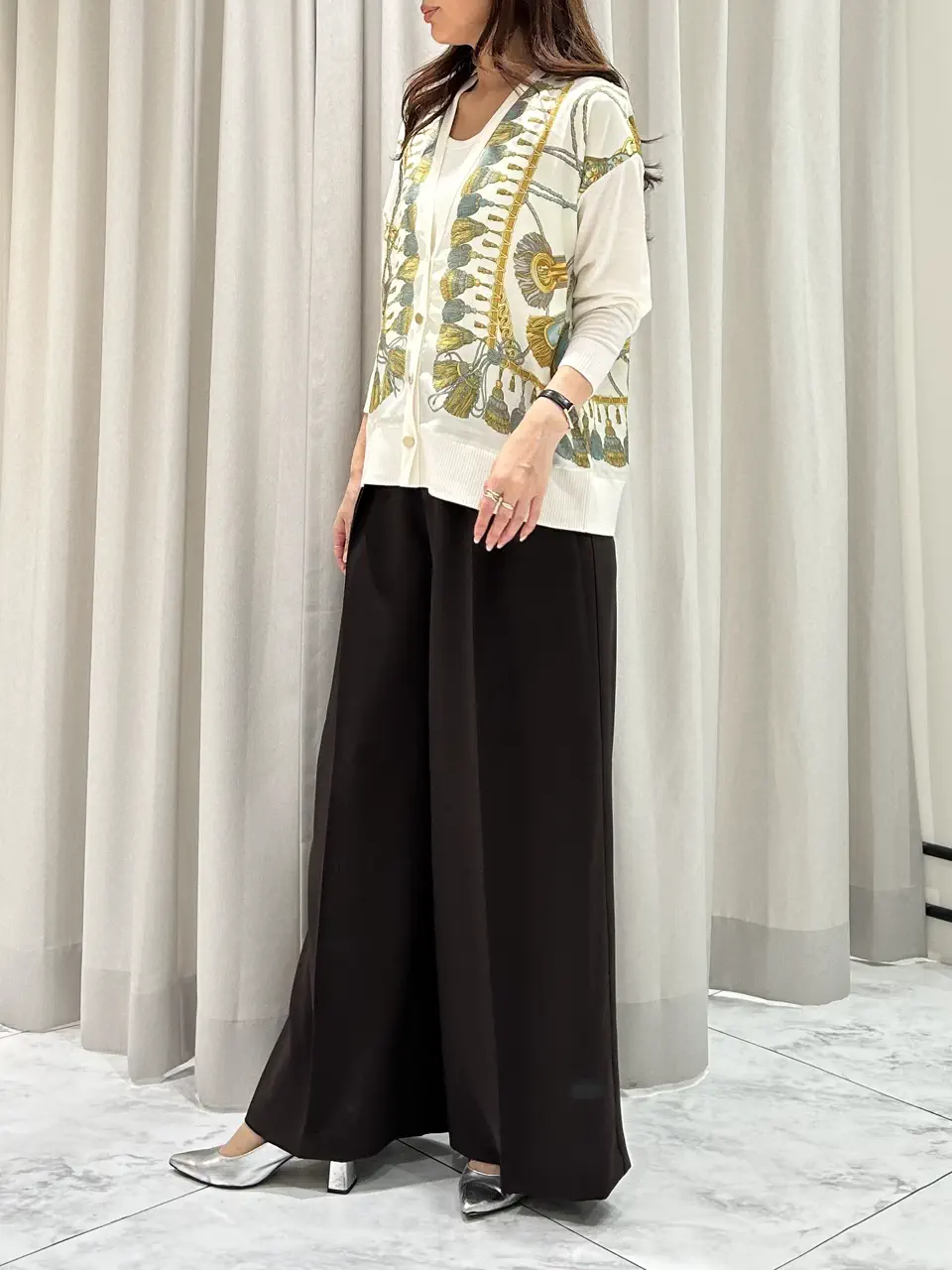 GRACE CONTINENTAL 志田　悠 コーディネート画像