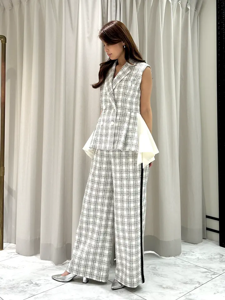 GRACE CONTINENTAL 志田　悠 コーディネート画像