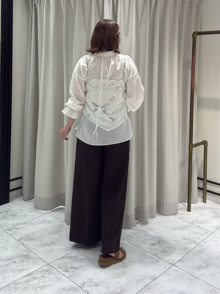 GRACE CONTINENTAL Izumi コーディネート画像