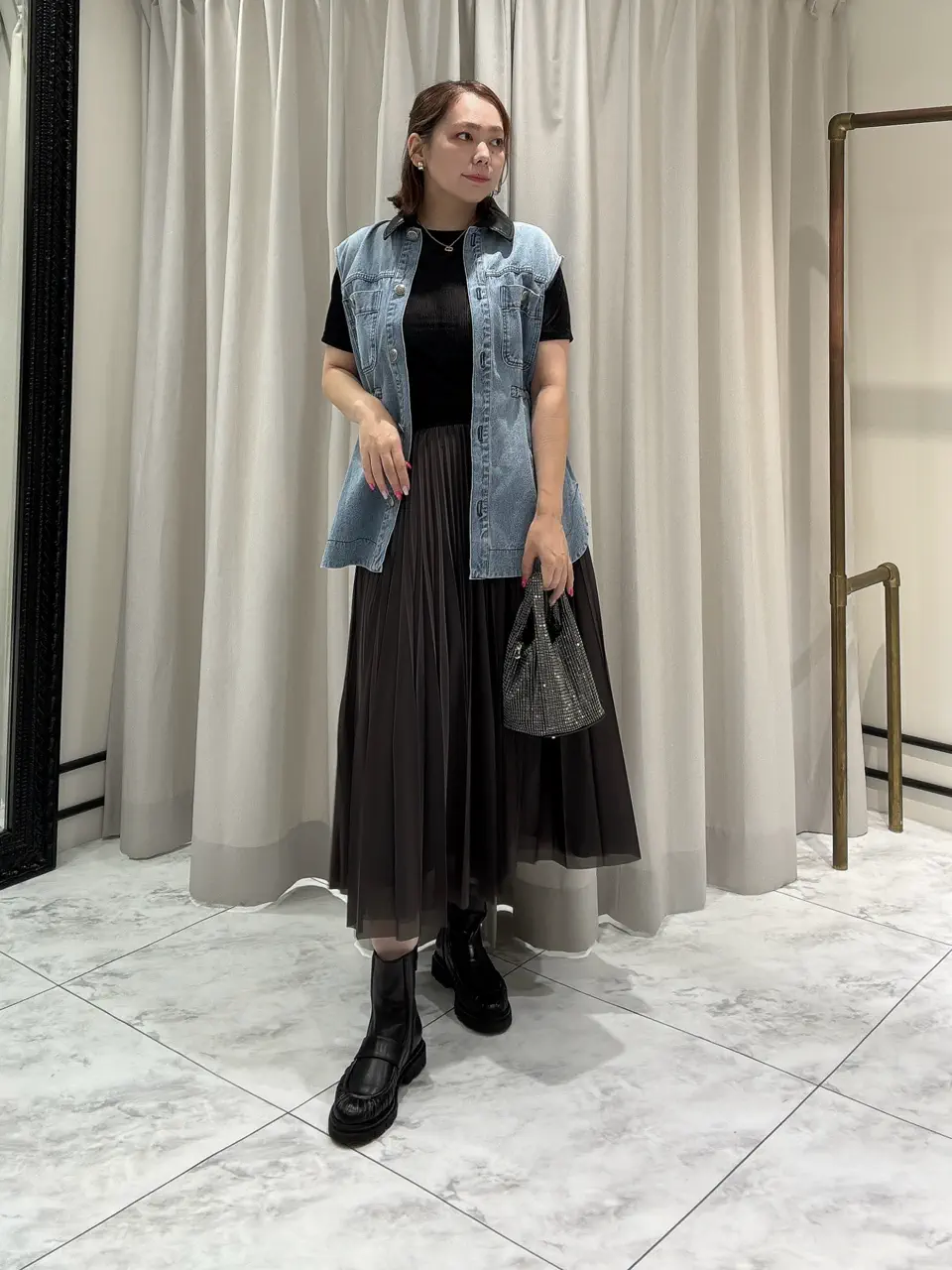 GRACE CONTINENTAL Izumi コーディネート画像