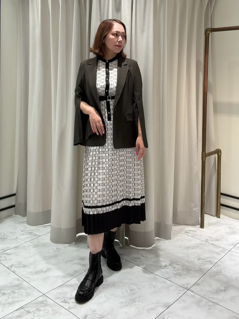  Izumi コーディネート画像