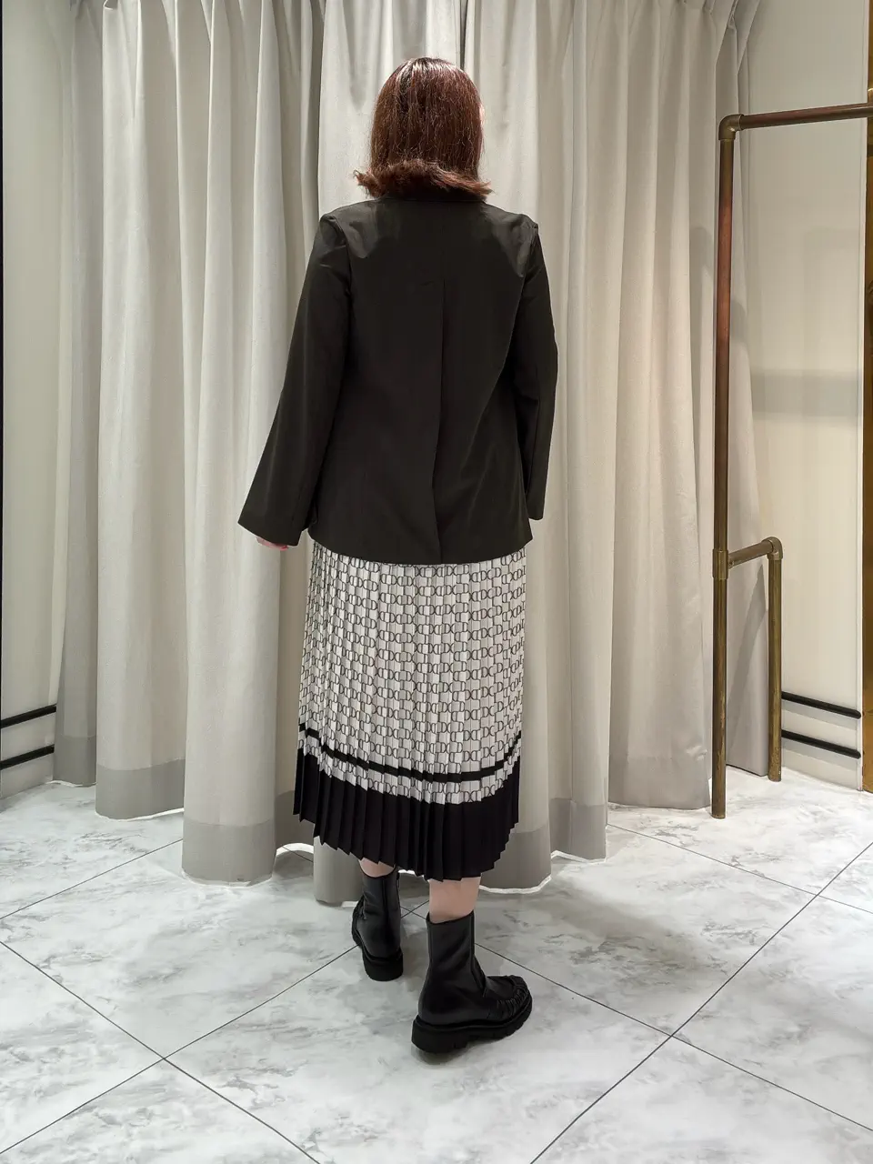 GRACE CONTINENTAL Izumi コーディネート画像