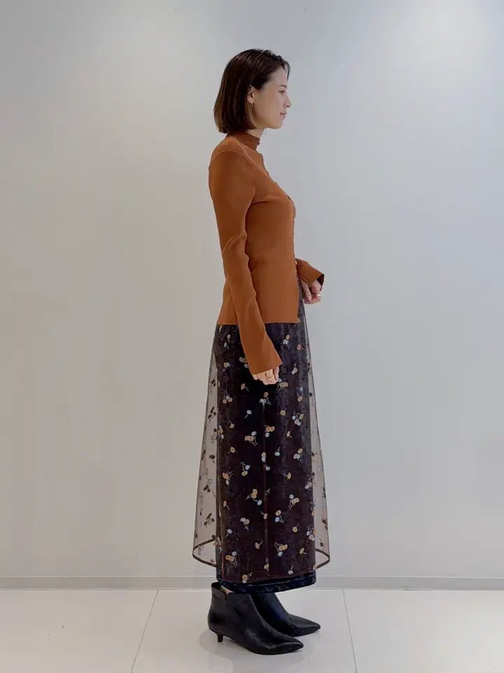 GRACE CONTINENTAL 亀田 未希 コーディネート画像