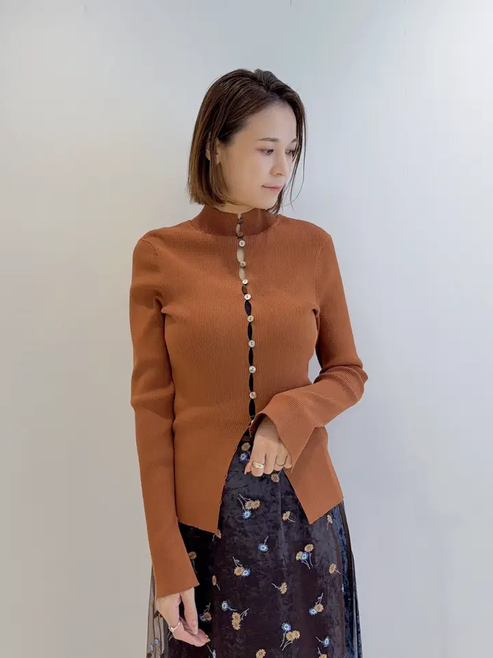 GRACE CONTINENTAL 亀田 未希 コーディネート画像