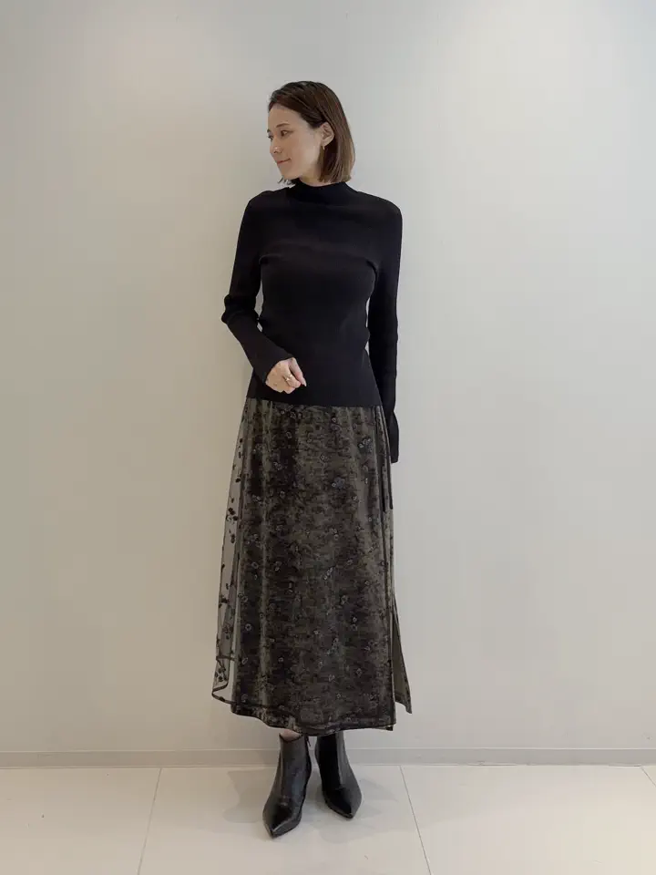 GRACE CONTINENTAL 亀田 未希 コーディネート画像