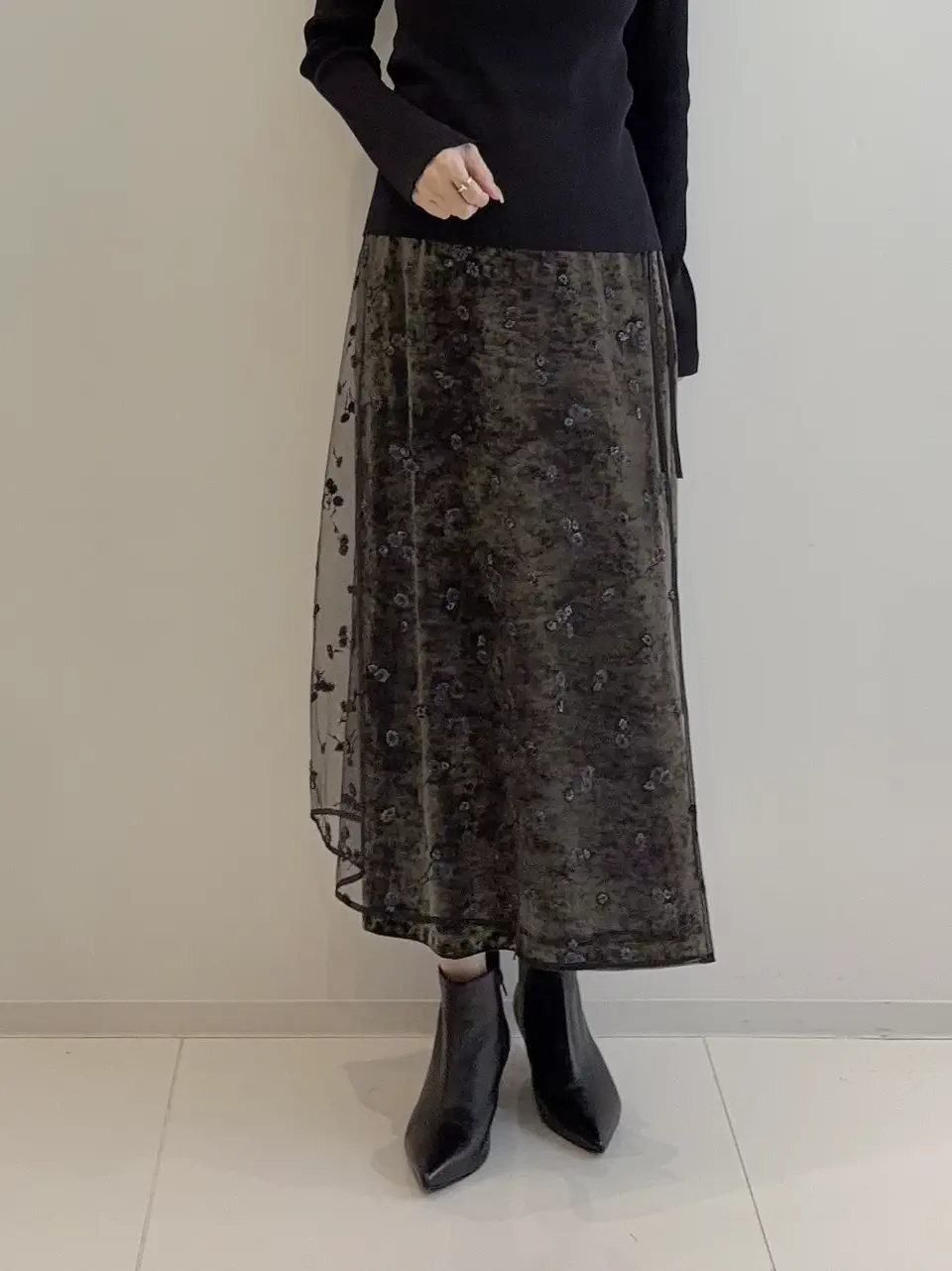 GRACE CONTINENTAL 亀田 未希 コーディネート画像