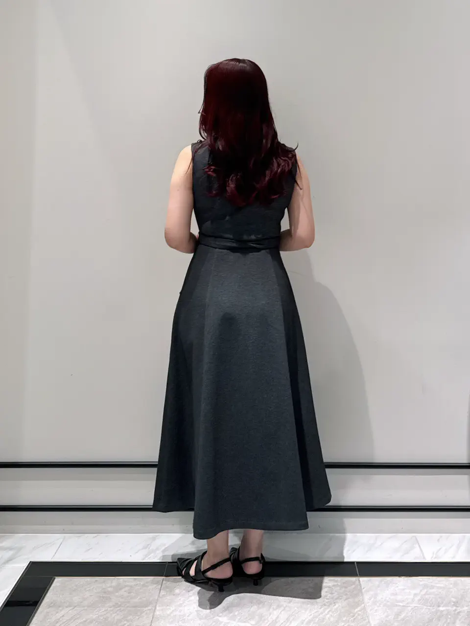 GRACE CONTINENTAL MOMOKO コーディネート画像