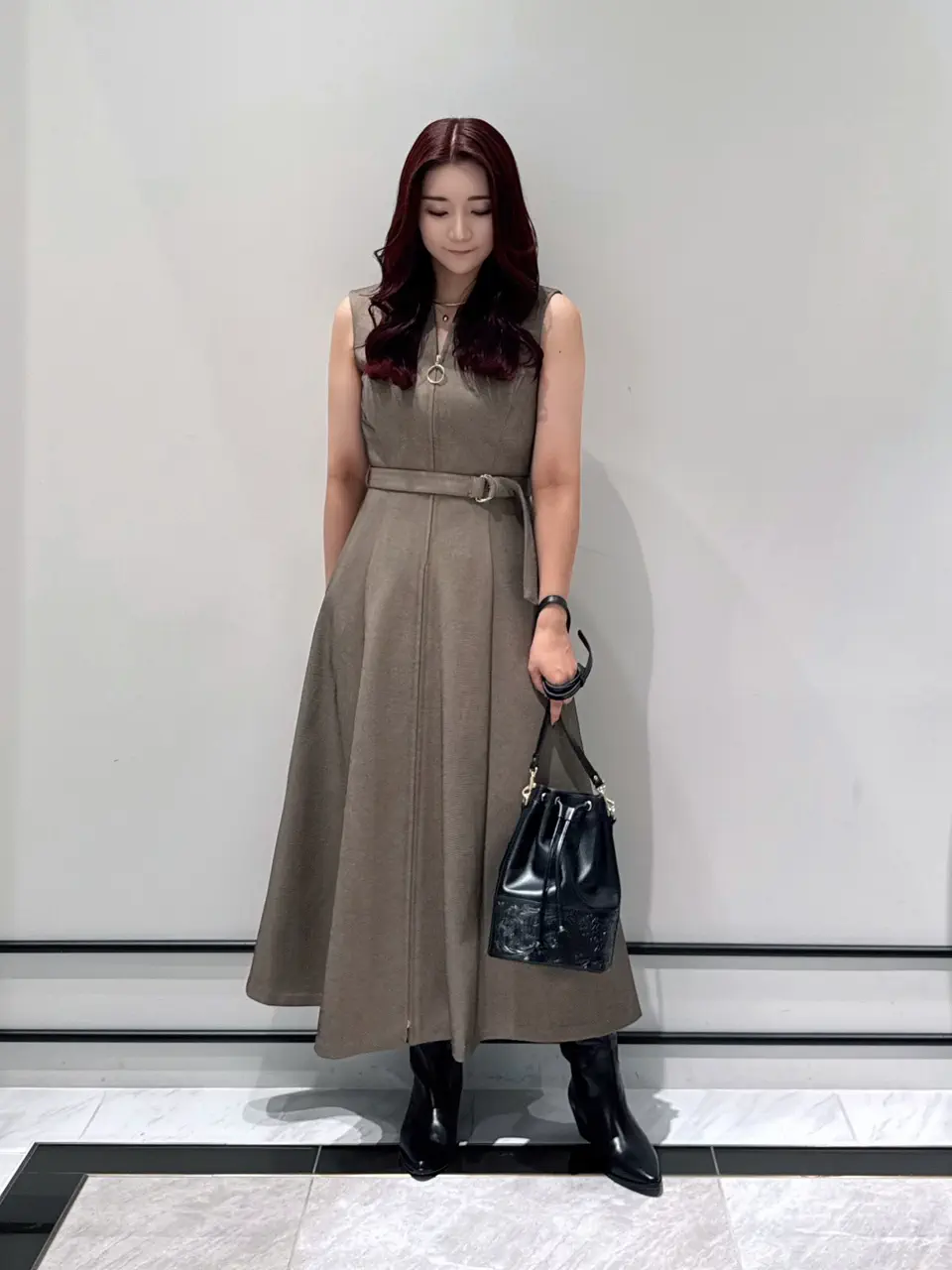  MOMOKO コーディネート画像