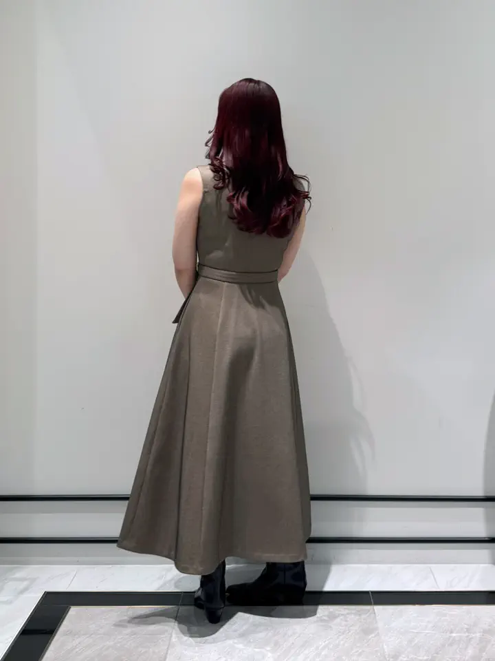 GRACE CONTINENTAL MOMOKO コーディネート画像