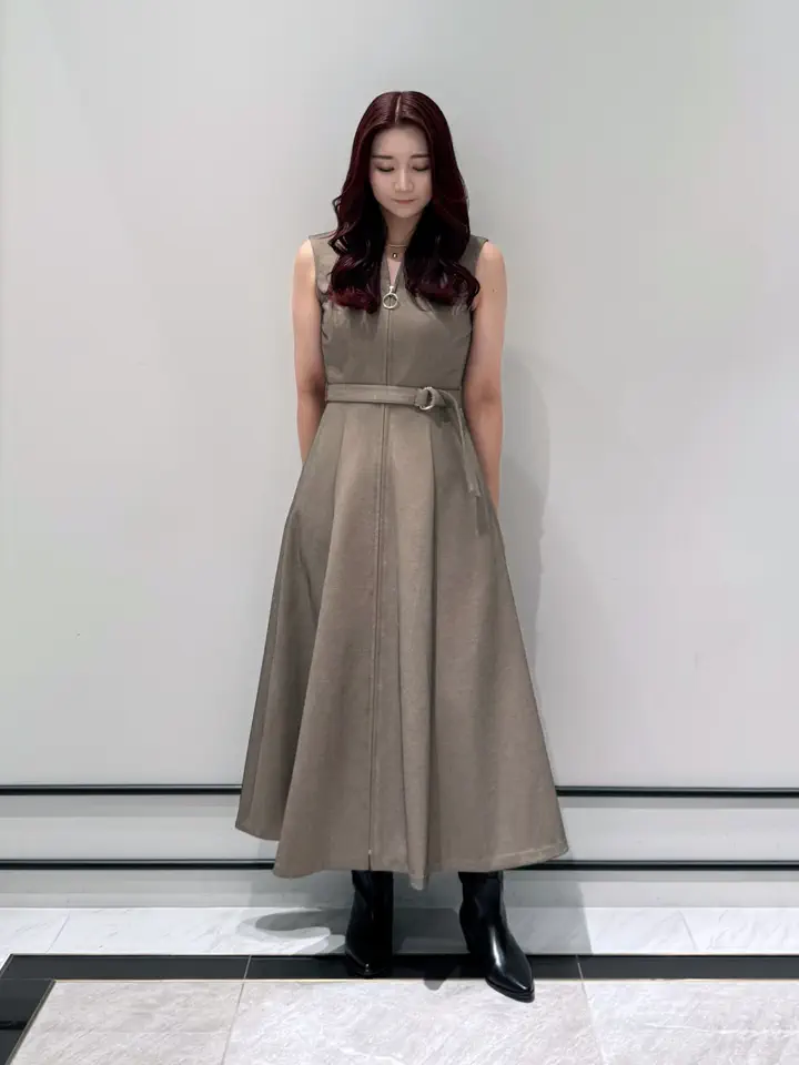 GRACE CONTINENTAL MOMOKO コーディネート画像
