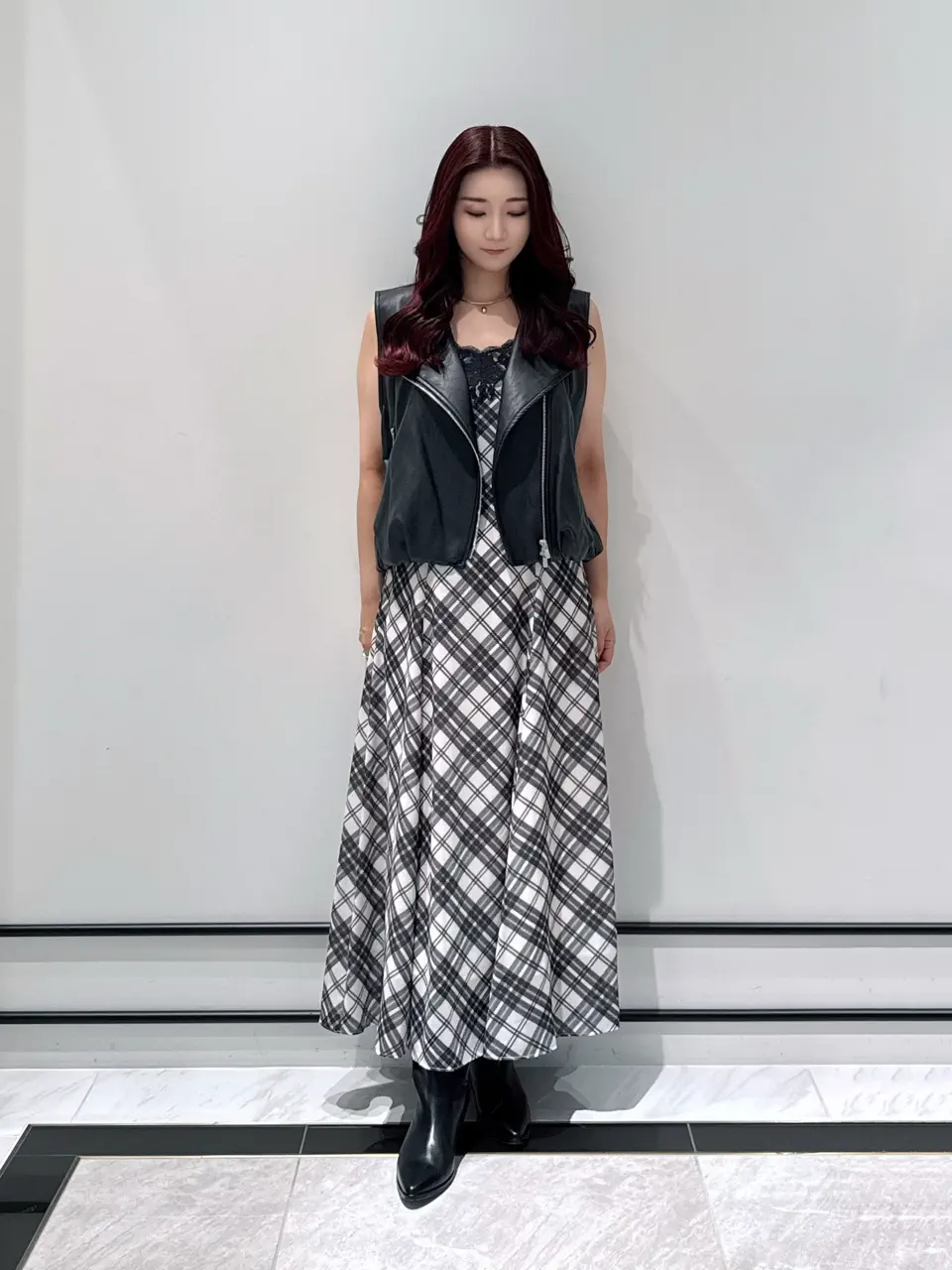 GRACE CONTINENTAL MOMOKO コーディネート画像