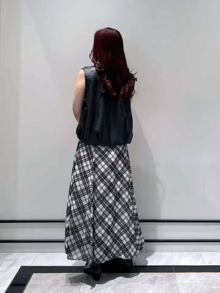 GRACE CONTINENTAL MOMOKO コーディネート画像