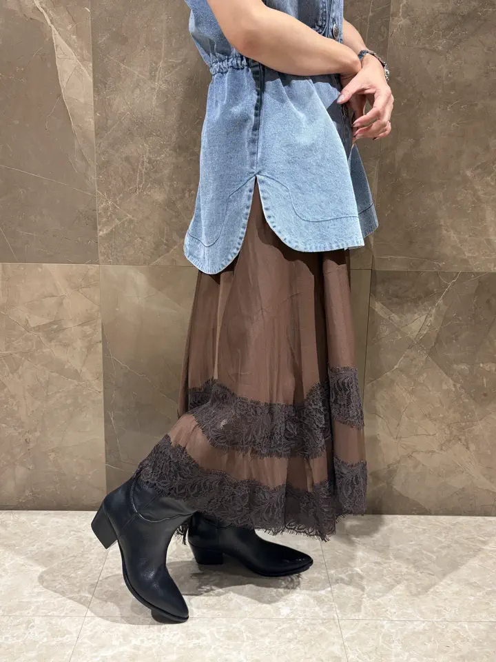 GRACE CONTINENTAL 穐山　香織 コーディネート画像