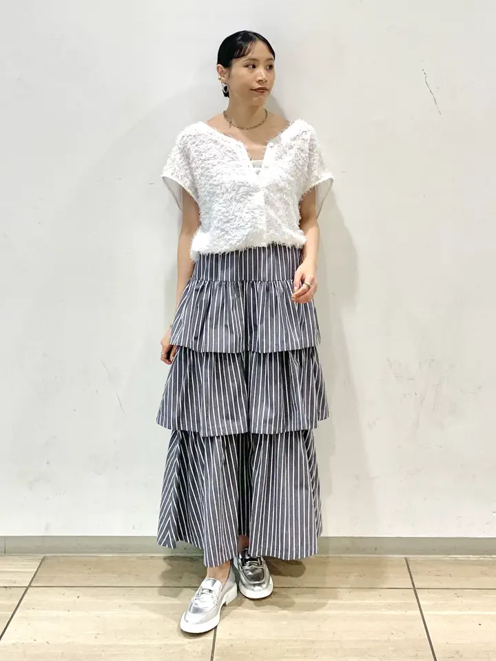 GRACE CONTINENTAL haruka iwasaki コーディネート画像
