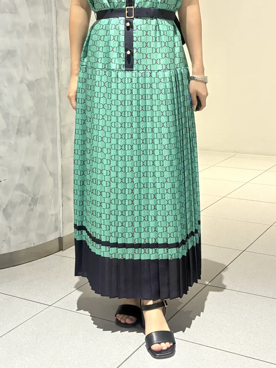 GRACE CONTINENTAL Yuna  コーディネート画像