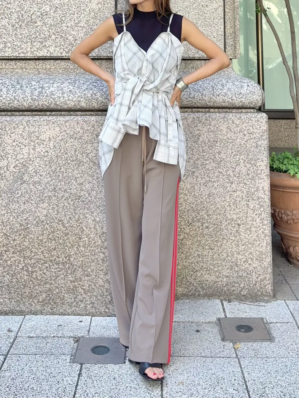 GRACE CONTINENTAL yukimi yonee コーディネート画像