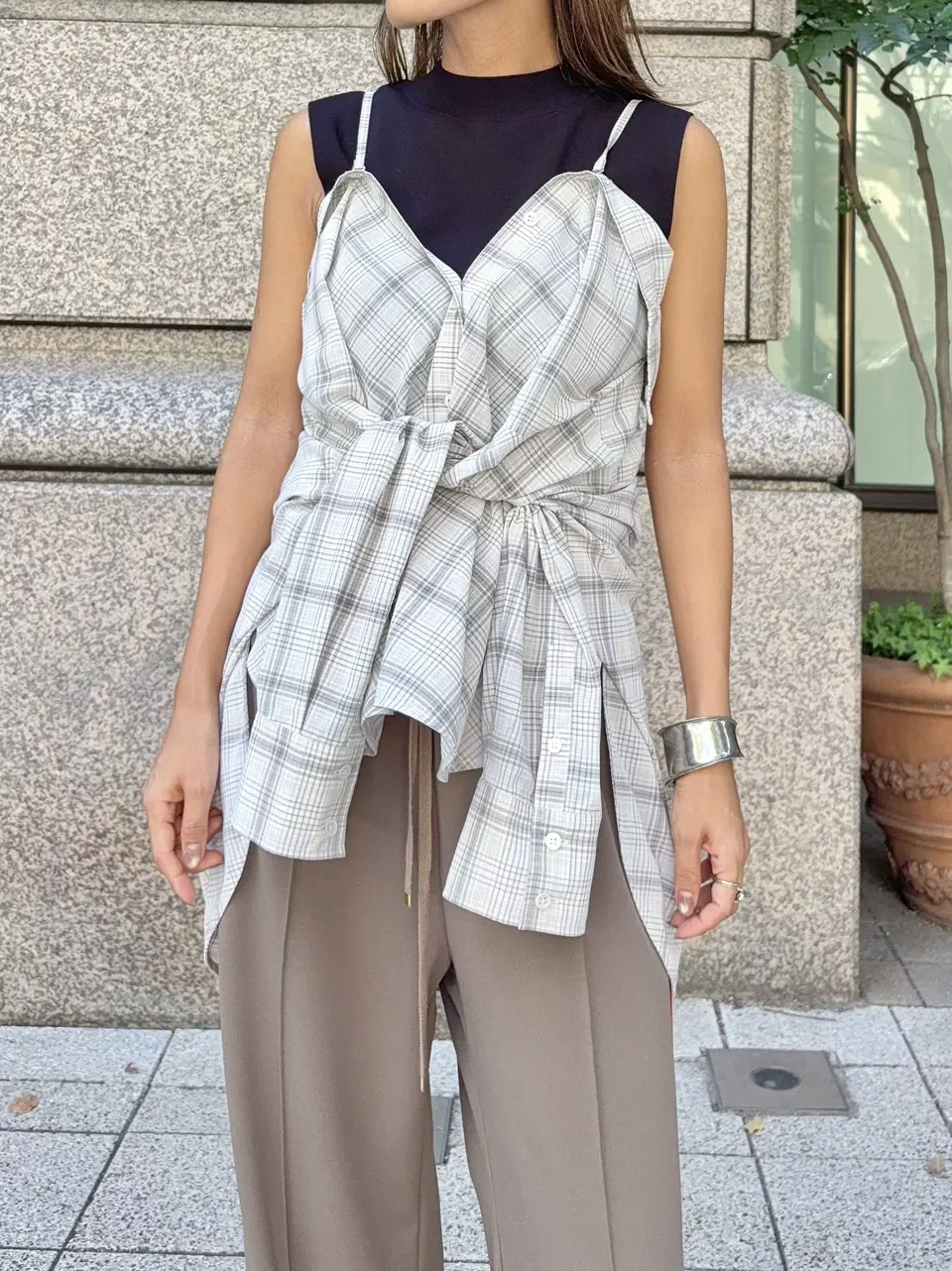 GRACE CONTINENTAL yukimi yonee コーディネート画像