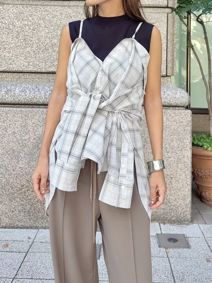 GRACE CONTINENTAL yukimi yonee コーディネート画像