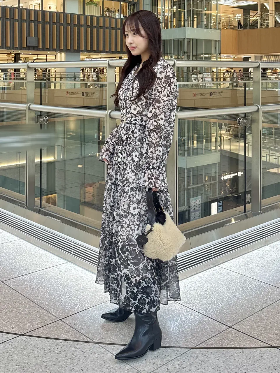 GRACE CONTINENTAL Kiku コーディネート画像