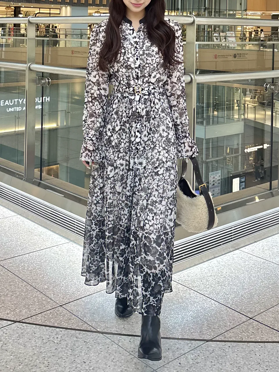 GRACE CONTINENTAL Kiku コーディネート画像