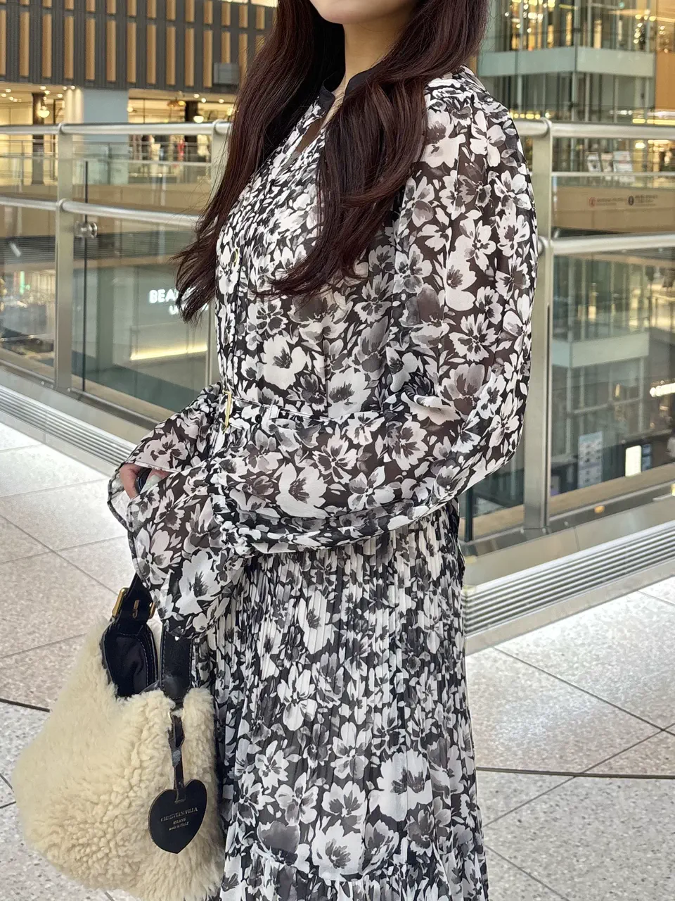 GRACE CONTINENTAL Kiku コーディネート画像