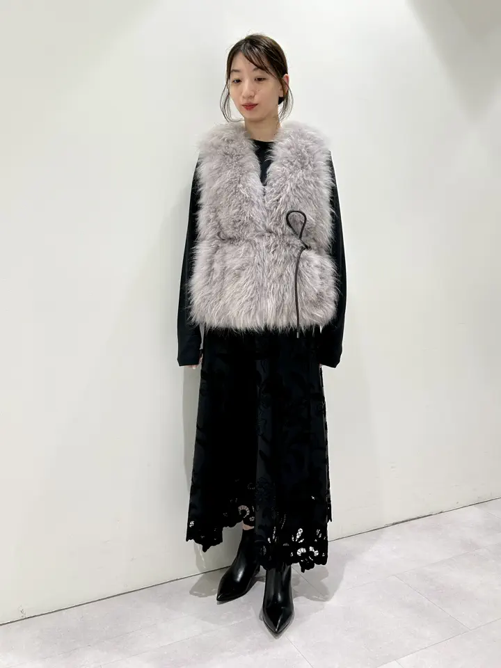 GRACE CONTINENTAL eri コーディネート画像