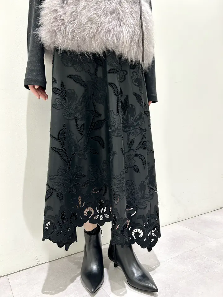 GRACE CONTINENTAL eri コーディネート画像