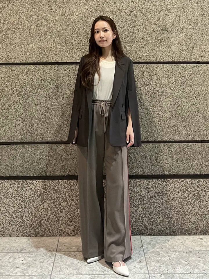 GRACE CONTINENTAL ERINA KATO コーディネート画像
