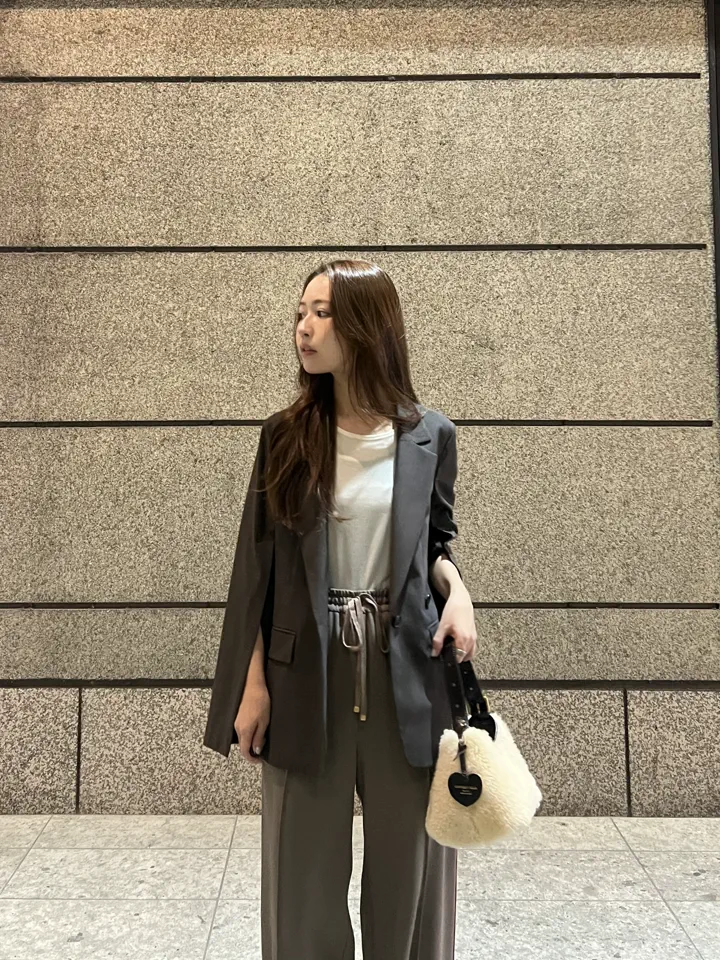 GRACE CONTINENTAL ERINA KATO コーディネート画像