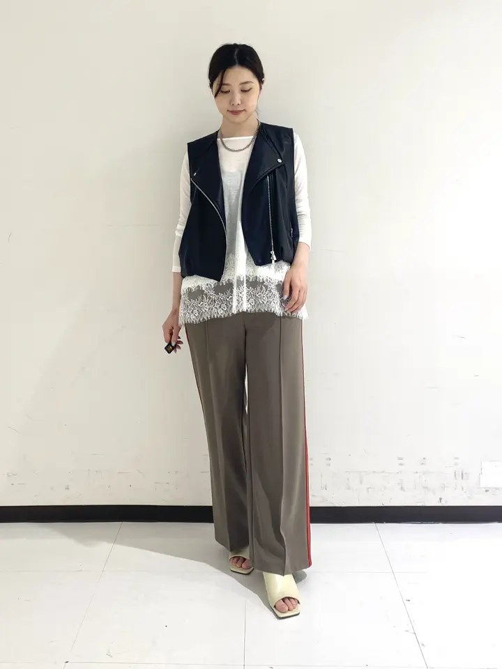 GRACE CONTINENTAL MIKIHO コーディネート画像