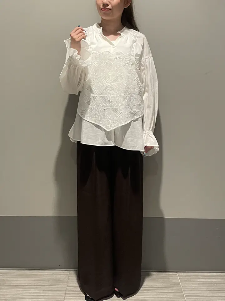 GRACE CONTINENTAL 細川　もなみ コーディネート画像