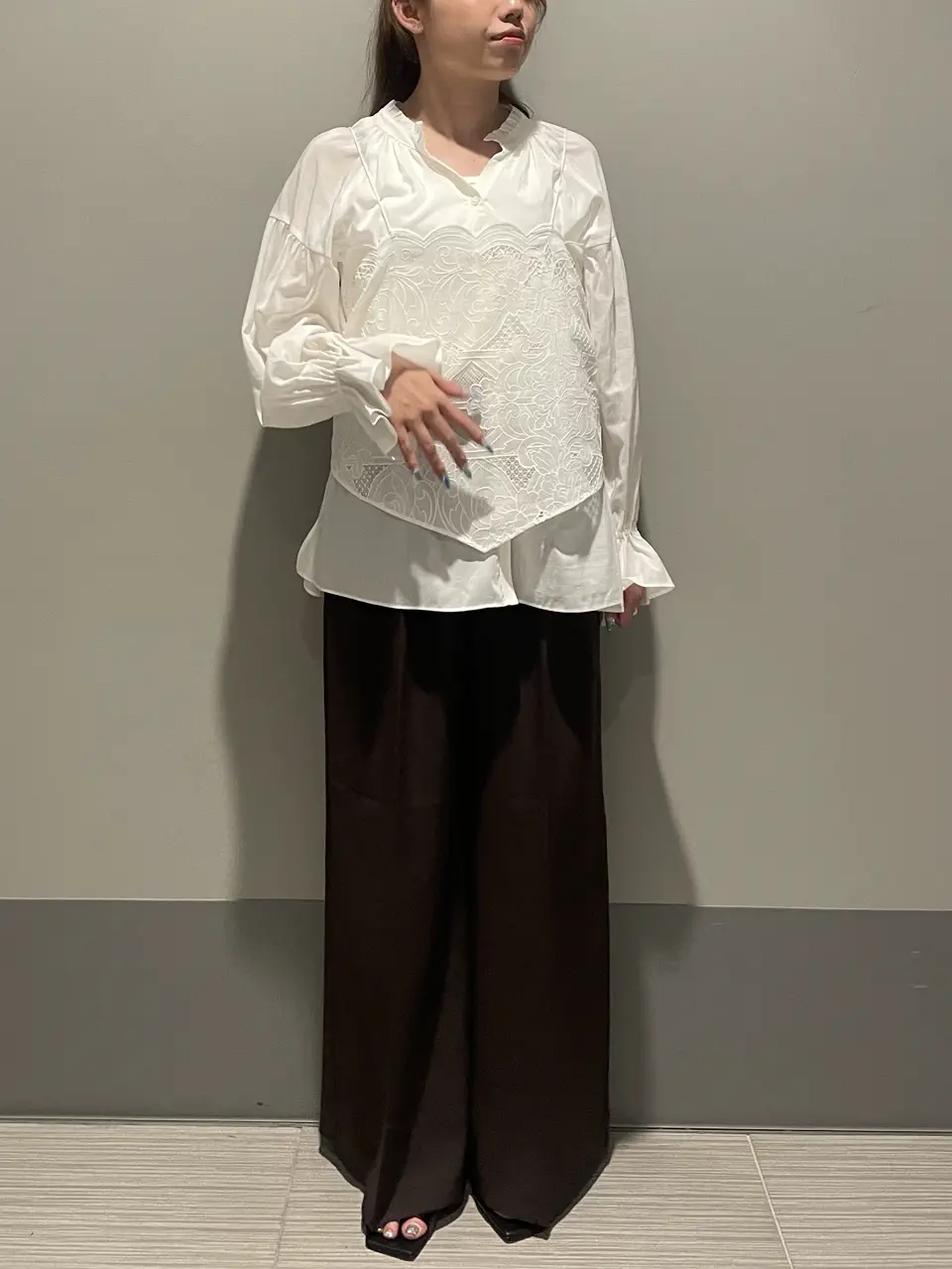 GRACE CONTINENTAL 細川　もなみ コーディネート画像