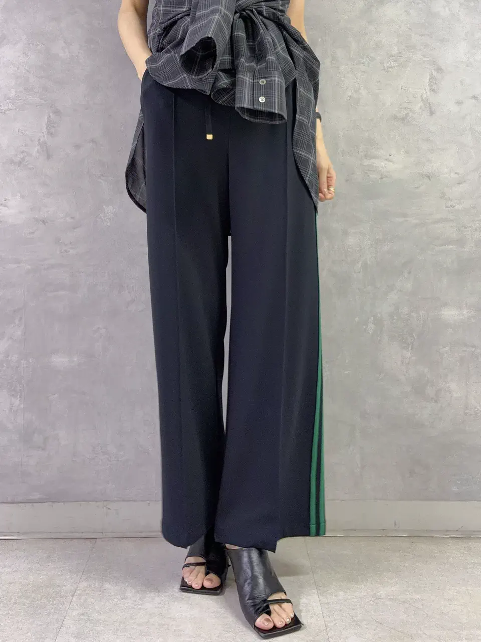 GRACE CONTINENTAL 亀田 未希 コーディネート画像