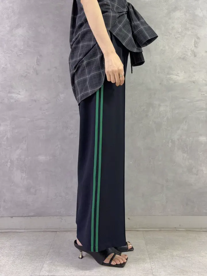 GRACE CONTINENTAL 亀田 未希 コーディネート画像