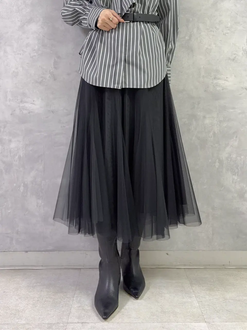 GRACE CONTINENTAL 亀田 未希 コーディネート画像