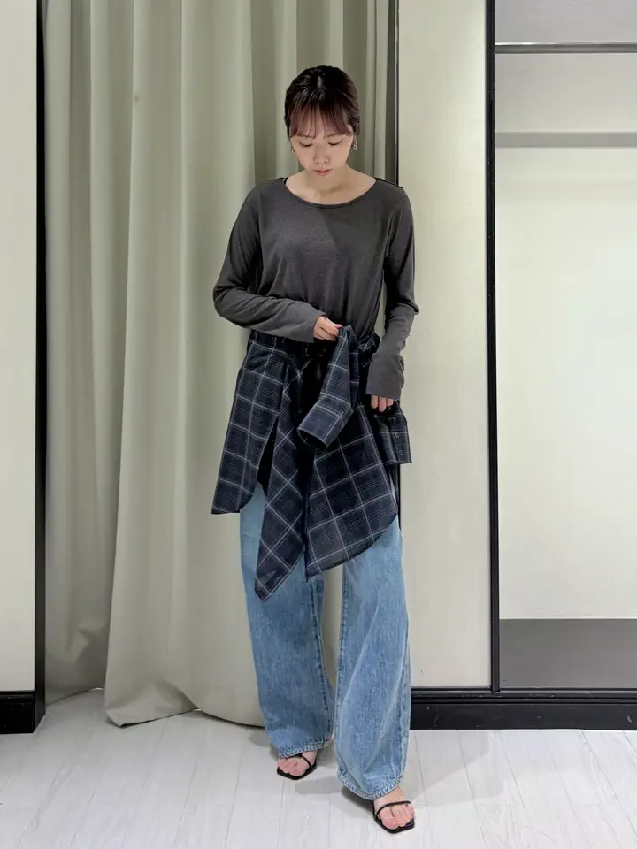 GRACE CONTINENTAL Abe コーディネート画像