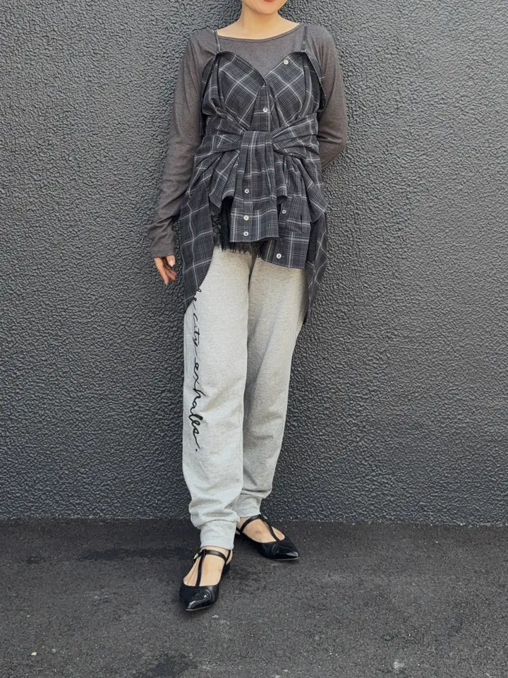 GRACE CONTINENTAL 穐山　香織 コーディネート画像