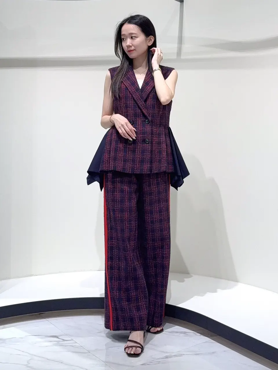 GRACE CONTINENTAL Suzuka コーディネート画像