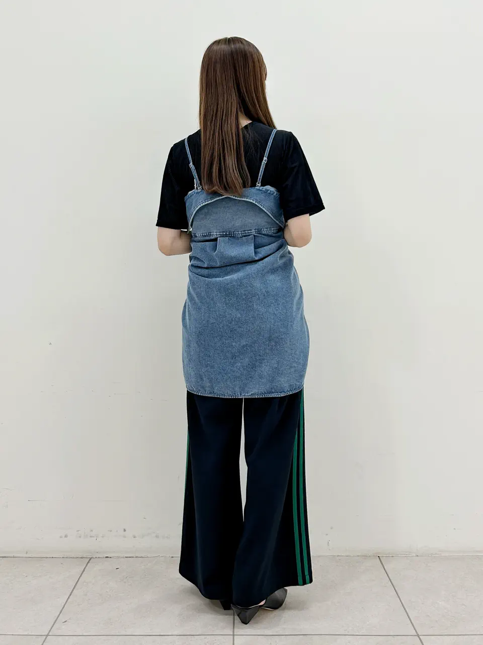 GRACE CONTINENTAL Miu Akamatsu コーディネート画像