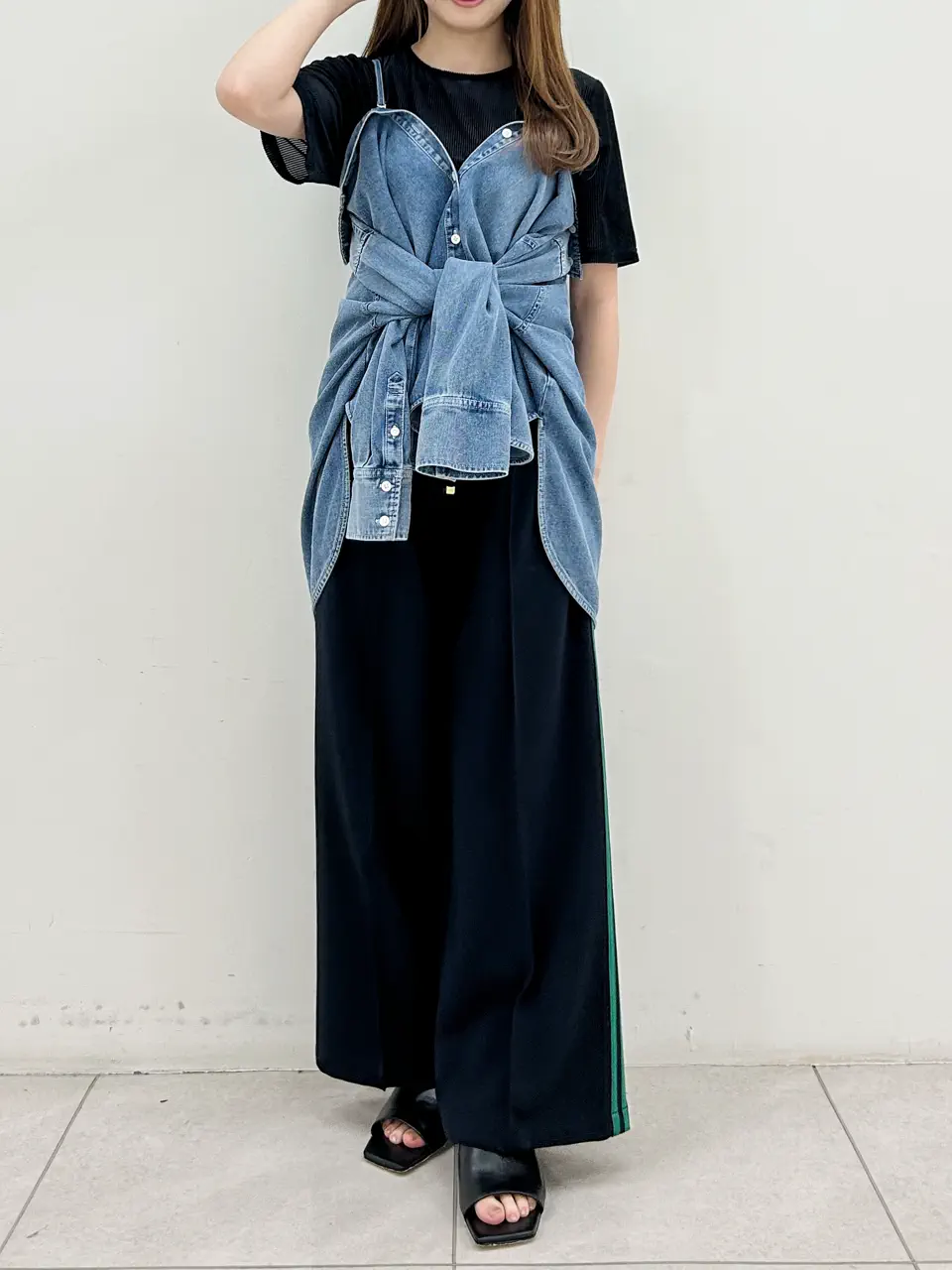 GRACE CONTINENTAL Miu Akamatsu コーディネート画像
