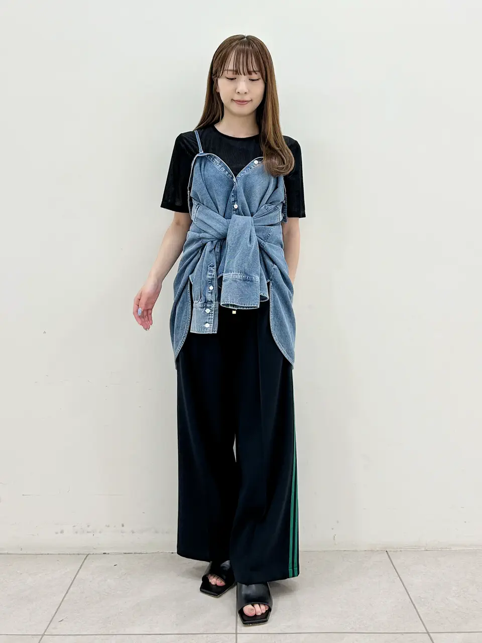 GRACE CONTINENTAL Miu Akamatsu コーディネート画像