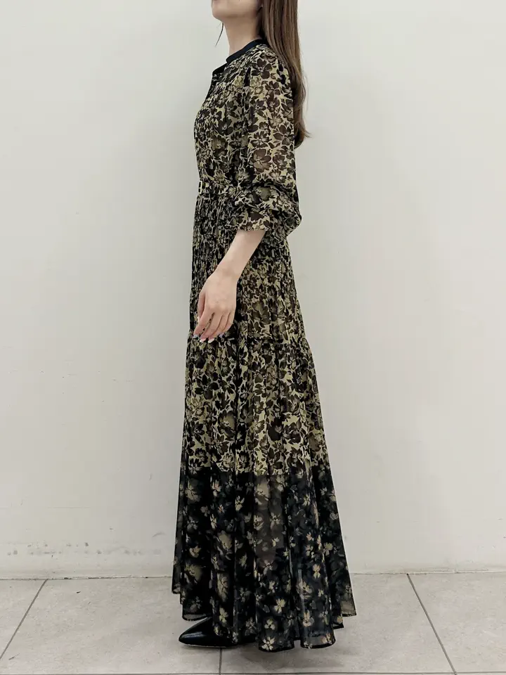 GRACE CONTINENTAL Miu Akamatsu コーディネート画像